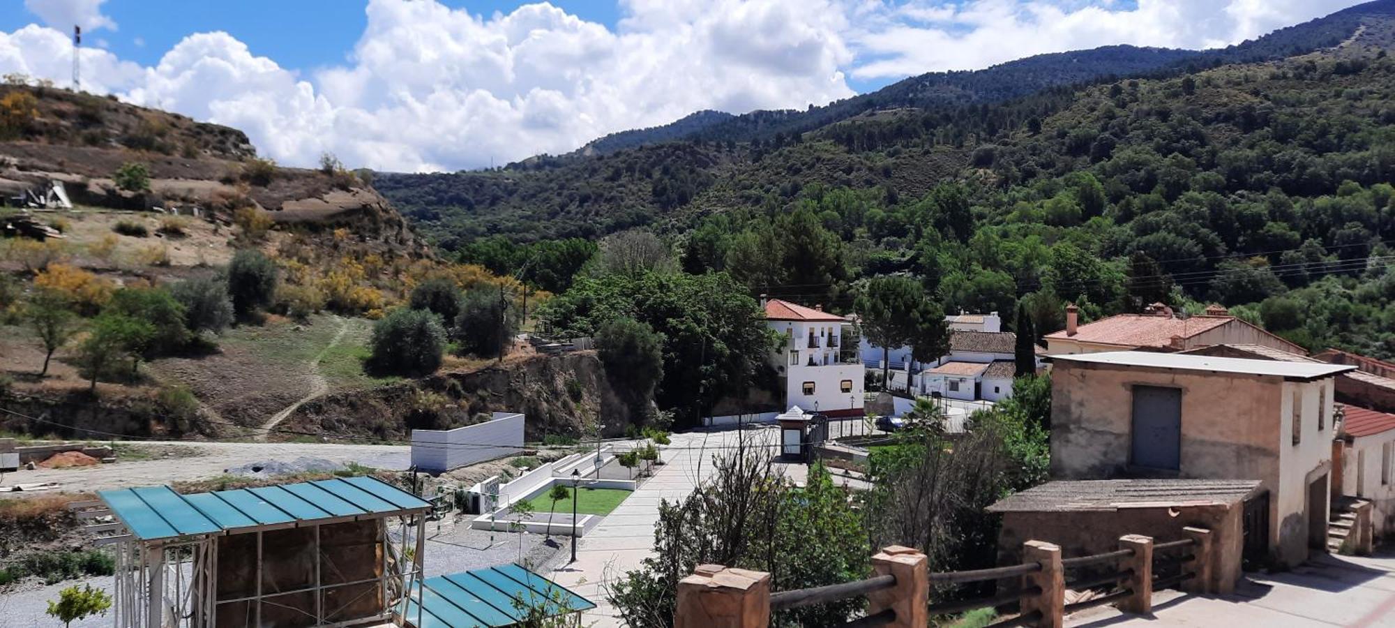Vila Casa De Enkiu Dudar Exteriér fotografie