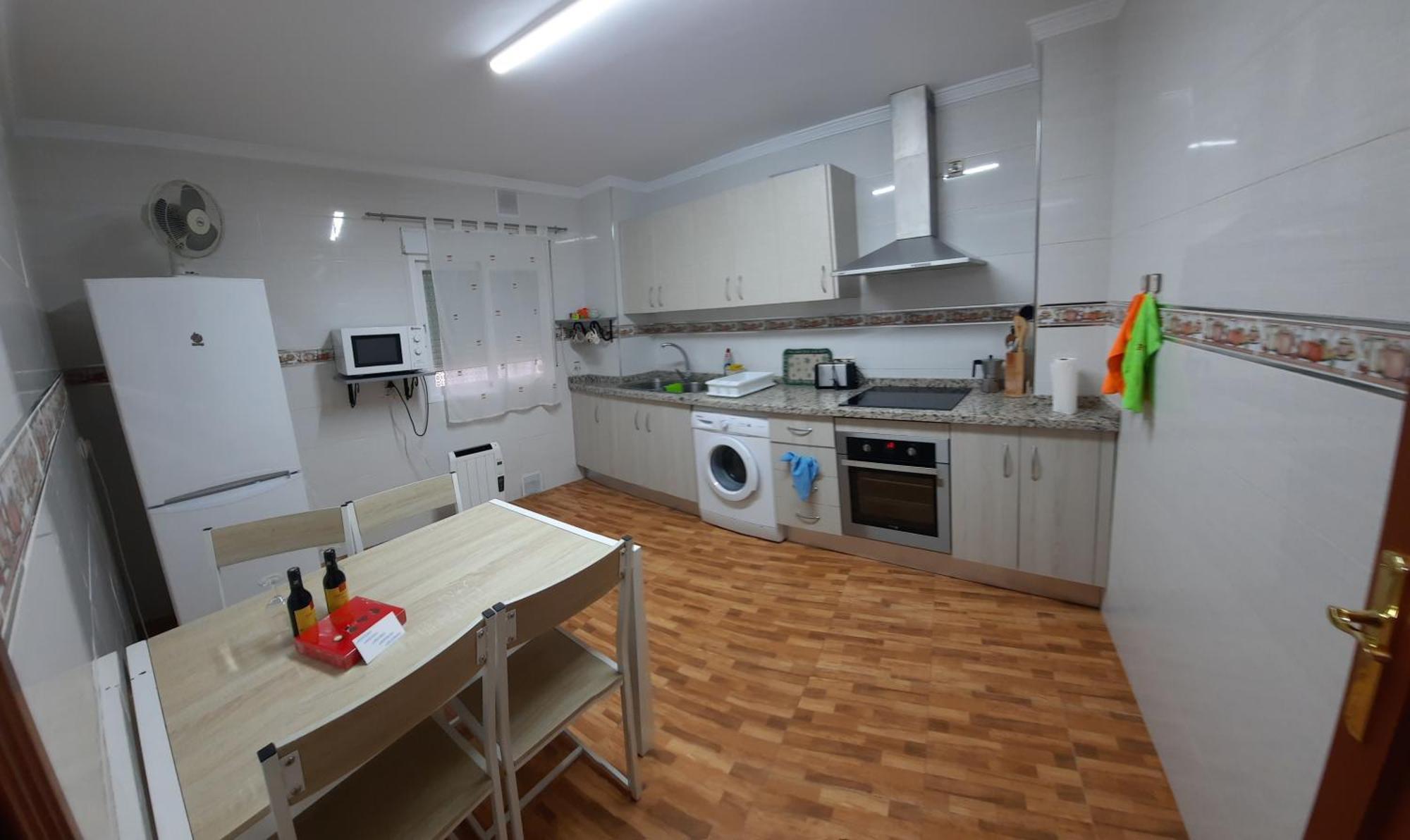 Vila Casa De Enkiu Dudar Exteriér fotografie